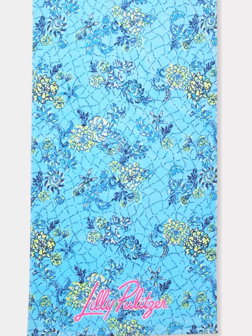 Lilly Pulitzer Beach Towel in BELLEVUE BLUE BREAKERS BEACH GWP - Picture 5 of 6